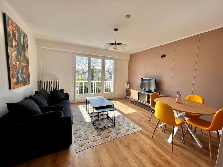 Apartamento T2 Lumineux Refais A Neuf Avec Parking ! Lorient Exterior foto